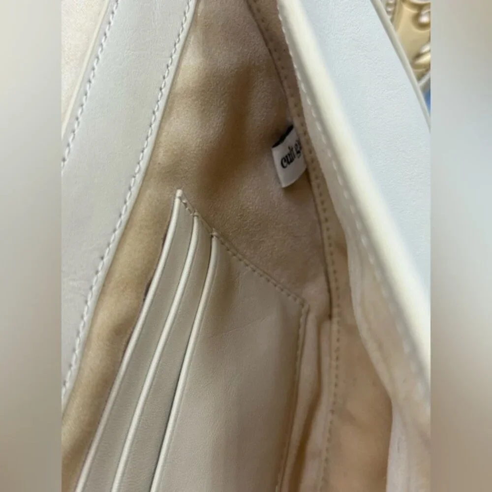 🆕 CULT GAIA 🧿 NWOT Ryka Sculptural Shoulder Bag, Off White Leather